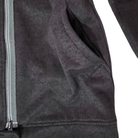 Avalanche Women’s Charcoal Gray Zip Down Jacket - Picture 6 of 8